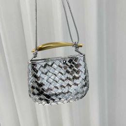 Btteca Vanata AJodie Mini Tote Teen Intrecciato Designer Evening Bag Sardine Hand Woven Shark Wrap Oil Wax Cowhide Metal Handle Shoulder Crossbody Bag Female