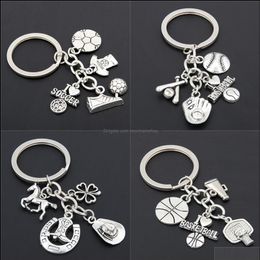 Keychains Fashion Accessories I Love Football Basketball Baseball With Soccer Shoes For Car Purse Bag Cowboy Gift Clover Charms Ke3022