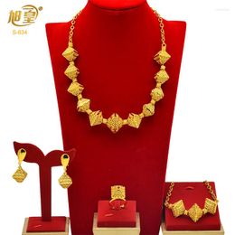 Necklace Earrings Set Fashion Dubai Gold Plated Jewelry For Women Nigeria Wedding Bracelet Ring Bridal Jewellry Accessories 24K