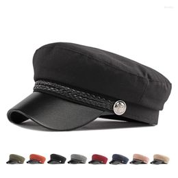 Berets Men Casual Military Caps Women Cotton Beret Flat Hats Captain Cap Trucker Vintage Dad Male Women's Leather Hat Top