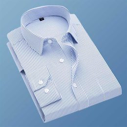 Striped Shirt Men Formal Business Dress Shirts Trends 2020 Long Sleeve Slim Fit Shirts for Men Plus Size 6XL 7XL 8XL Designer334Z