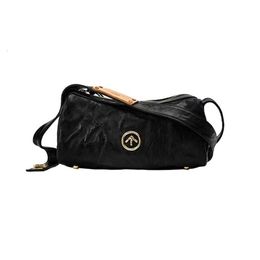 |Chaopai Good Item | GROTO Elegant Women's Bag Black Stone Pleated Leather One Shoulder Oblique Arrow Baolinyun Same Style