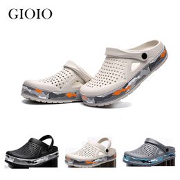 Slippers Brand Clogs Men Sandals Casual Shoes EVA Lightweight Slippers Unisex Colourful Shoes for Summer Beach Zapatos Hombre 230920