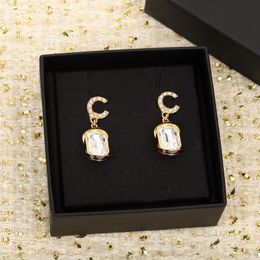 2023 Luxury quality Charm drop earring with crystal beads and nature shell beads in 18k gold plated have box stamp PS7050B313D