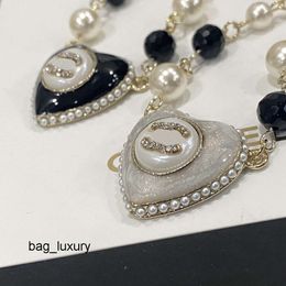 Pendant Designer Necklaces Choker Stamp Love Quality Original Edition Never Fade Matte Gold Diamond Women Necklace Chain