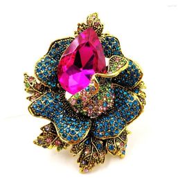 Brooches Luxurious Designer Gold Tone Multi Color Leaves Pink Rhinestone Rose Flower Broaches And Pins For Women Dressy Costume Jewelry