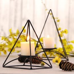 Candle Holders Originality Simplicity Retro Northern Europe Iron Crafts Restaurant Home Furnishings Jewelry Romantic Decoration