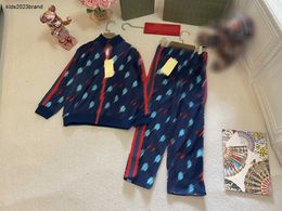 fashion autumn suits for girl boy kids Tracksuits Size 100-160 CM 2pcs Cartoon pattern printed round neck zippered jacket and pants Sep20