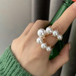 Women Pearls Ring Female Adjustable Ins Net Red Cold Wind Minority Design Temperament Pearl Mouth Index Finger Wedding Party Ring2464