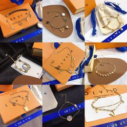 Luxury Brand Bracelets Designer Jewelry Chain 18k Gold Plated 925 Silver Bracelet Women's Pearl Letter Bracelet Couple Access3011