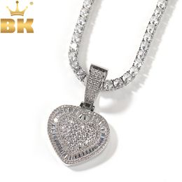 Chokers THE BLING KING Baguettecz Heart Pendant Necklace Iced Out Shiny Cubic Zirconia Hihop Jewelry For Girls Women Gift 230920