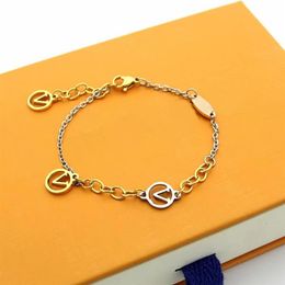 Europe America Fashion Style Lady Women Titanium steel 3 Colour Chain Bracelet With Hollow Out V Initials Charm Twinkle342s