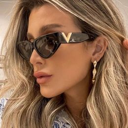 Desinger Cat Eye Sunglasses Women Men Luxury Brand Letter V Sun Glasses Zebra-stripe Ladies Special Eyewear UV400 Girls Leopard 12 Colours