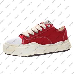 Maison Mihara Yasuhiro Peterson Over Dyed Canvas Shoes for Men's MMY Washed Sneaker Mens Designer Vintage Platform Shoe Womens Sneakers Women's Platforms in Red