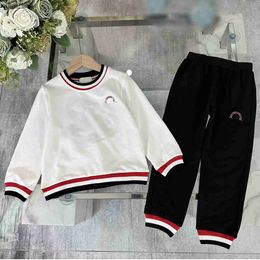 fashion kids Tracksuits baby autumn set Size 110-160 CM 2pcs Multi color threaded cuffs Long sleeved sweaters and pants Sep20