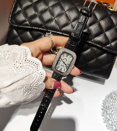 Wristwatches Top Women Watches Quality Fashion Ladies Watch Crystal Diamond With Rhinestone Oval Wristwatch