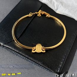 All-match Bracelet for Girls High-Grade Light Luxury Gold Bracelet New Trendy Style Vintage Bracelet