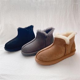 Boots 2023 Sheepskin And Fur One-piece Snow Men's Winter Warm Non-slip Outdoor Loafers Casual Leather Slip-on Shoes