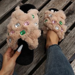 Slippers Women Fashion Crystal Decorate Classic Crossover Design Home Open Toe Indoor Flat Nonslip Leisure Interior Woman Shoes 230921