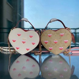 coabg New Designers Shoulder Bags Handbags Fashion women Luxury Wallet Famous Brands handbag woman bags Crossbody bag leather chain Love heart shape 221110