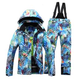 Skiing Suits Winter Ski Suit Female Jacket Set High Quality Windproof Waterproof Warm Big Yards Colourful Bright Ms 230920