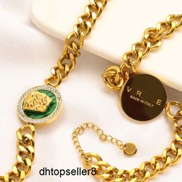 top Luxury 18K Gold Chains Bracelet Designer Gifts Jewelry Spring Wedding Party Women Bracelet Luxury Love Chain Bracelet Fashion Stainless Steel Jewelry Wholesal