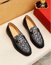 High Quality Mens Formal Dress Shoes Gentlemen Brand Designer Genuine Leather Flats Round Toe Mens Casual Business Oxfords Size