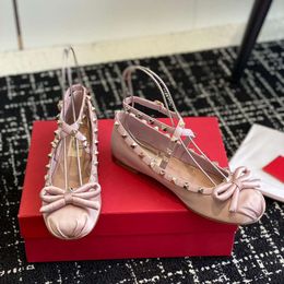 Valentine with Ballet ballerinas flats tone-on-tone Satin studs Round Head Pleated Silk Bow Shoe Flat Bottom Riveted Ballet Dance Shoes Female shoes KA68L