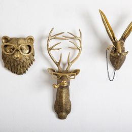 Decorative Objects Figurines Antique Bronze Resin Animal Pendant Golden Deer Head Wall Storage Hook Up Background Accessories 230921
