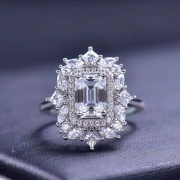 Wedding Rings Sparkling Emerald Cut Diamond Test Past D Color Ring Silver 925 Oringal 2 Carat Gemstone Luxury Jewelry 230921