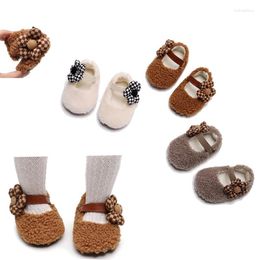 First Walkers Korean Style Baby Shoes Cute Plush Cotton Thickened Winter Autumn Warm Infant Toddlers Footwear Kids Solid Colour