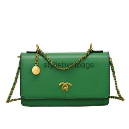 Cross Body Bags Handheld Women's Bag 2023 New Simple Fashion Chain Small Wind One Shoulder Crossbody Bag Small Square Bag Bags35stylishyslbags