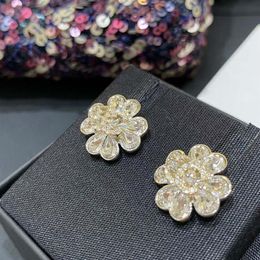 2023 Luxury quality Charm flower shape stud earring with sparkly diamond crystal excelent design have box stamp PS7404B3144