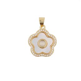 Chains Temperament Luxury 18k Gold Plated Shell Clover Flower Pendant With Clear CZ Necklace Five Leaf Petal Jewelry