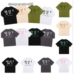 Mens Tshirts New Style Tshirts Galleries Designer Summer Gallary Shirt Alphabet Printed Star Same Round Neck Short Sleeve Tshirt for Men and Women Green Whit casual