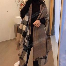 Wemon Designer cashmere scarf Winter women and men long Scarf quality Headband fashion classic printed Cheque Big Plaid Shawls210W