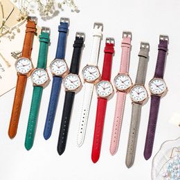 Wristwatches Women's 32.5mm Watch Simple Round Three-Hands Wristwatch For Brides Wedding Banquet Wearing