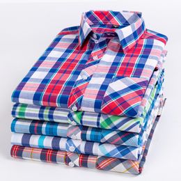 Mens Casual Shirts Plus Size S8XL Long Sleeve Fashion Cotton Soft Comfortable Thin Red Plaid Young Social Shirt Clothing 230922