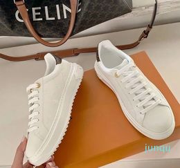 new sneakers shoes1 Women 1 Genuine leather woman casual shoe Size 35-41 model wMi size