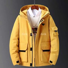 Men's Down Designer P Letter Jacket Spring Autumn Coat Fashion Hooded Jackets Sports Windbreaker Casual Zipper Coats Men Outerwear Clothing trapstar jacket