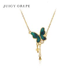 Pendant Necklaces JUICY GRAPE Temperature Sensitive Enamel Collarbone Necklace in 925 Sterling Silver Minimalist Dreamy Butterfly for Wome 230922