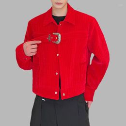 Men's Jackets Chic Men Jacket Red Velvet Buckle Casual Crop Coats Lapel Long Sleeve Solid Colour Streetwear Loose Vintage Suit