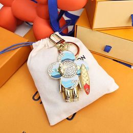 Luxury designers keychains Letters with diamonds designers keychain top Car Key Chain Women Buckle jewelry Keyring Bags Pendant Lover Keychains