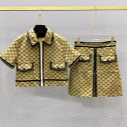 Women's Two Piece Dress Casual Suits Letters luxury designer woman jacket Coats For Women short Sleeve Zipper Jacket Cool Girls Streetwear designer set