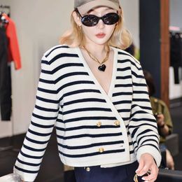 Early Autumn New Black and White Stripe Double Row Metal Buckle V-Neck Short Knitted Cardigan Sweater Short Coat Women