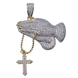 Hip Hop Brass Double Colours Iced Out Micro Pave CZ Praying Hands Cross Pendant Necklace Charm For Men Women240H