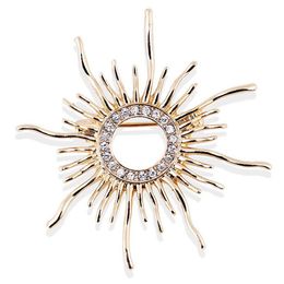 Pins Brooches High Quality Sun Shape Brooch For Women Men Prong Setting Crystals Color Broches Hijab Pins Scarf Buckles Plastron 2592