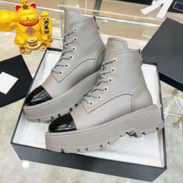 Designer Women Ankle Boots Lace-Up Platform Boots Motorcycle Classic Genuine Winter Snow Leather Boot Shoe With Box NO464