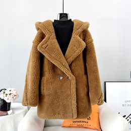 Womens Fur Faux Teddy Style Lamb Wool Thicken Jacket Women Lady Sheep Shearling Warm Hooded Coat JT3390 230922