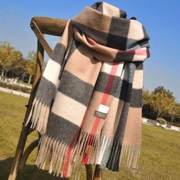 Designer Cashmere Scarf Winter Women and Men Long Scarf Quality Headband Fashion Classic Printed Check Big Plaid Shawls272e